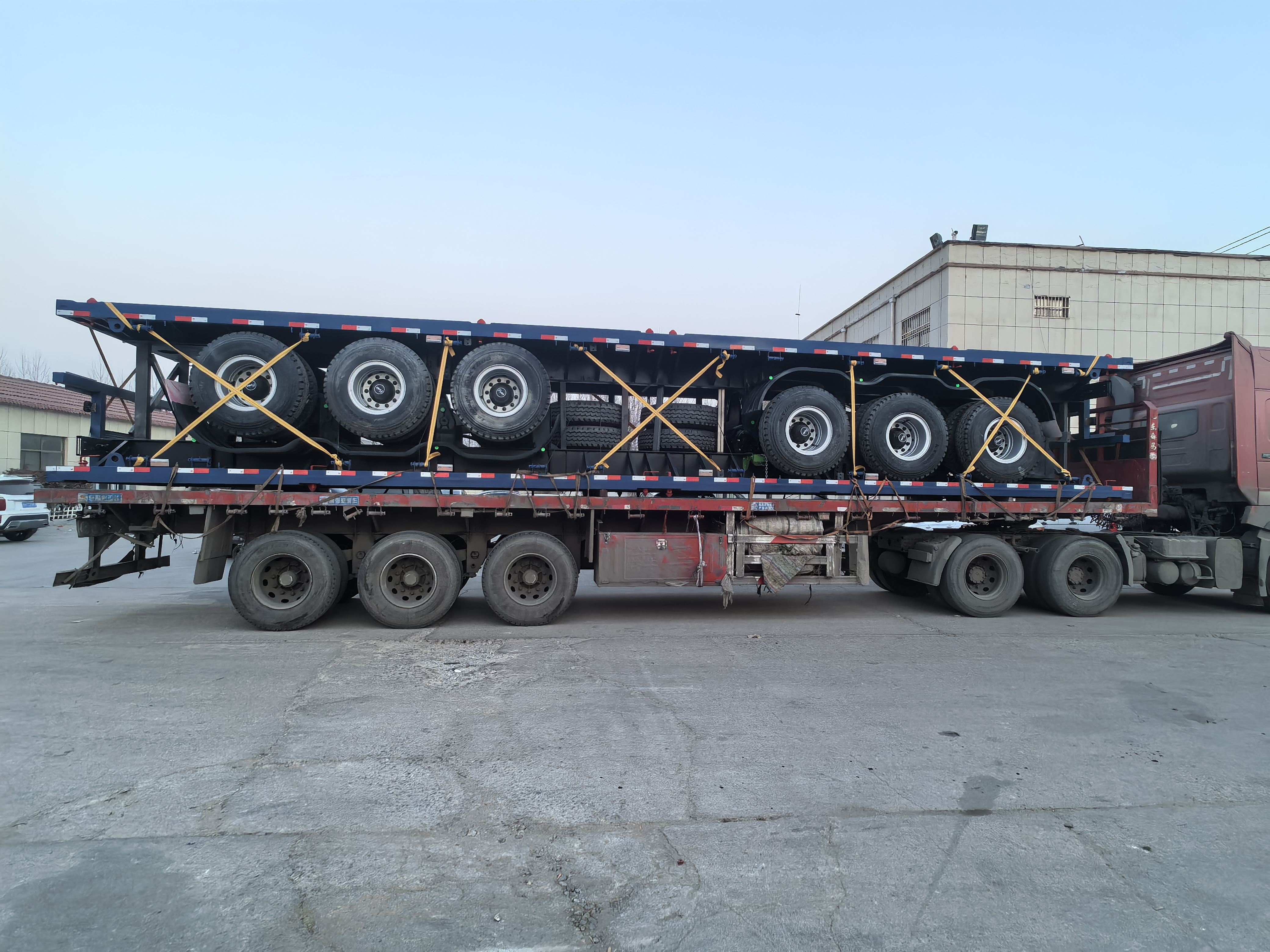 Rong unit 3 Trailer semi gandar bakal dikirim menyang Algeria