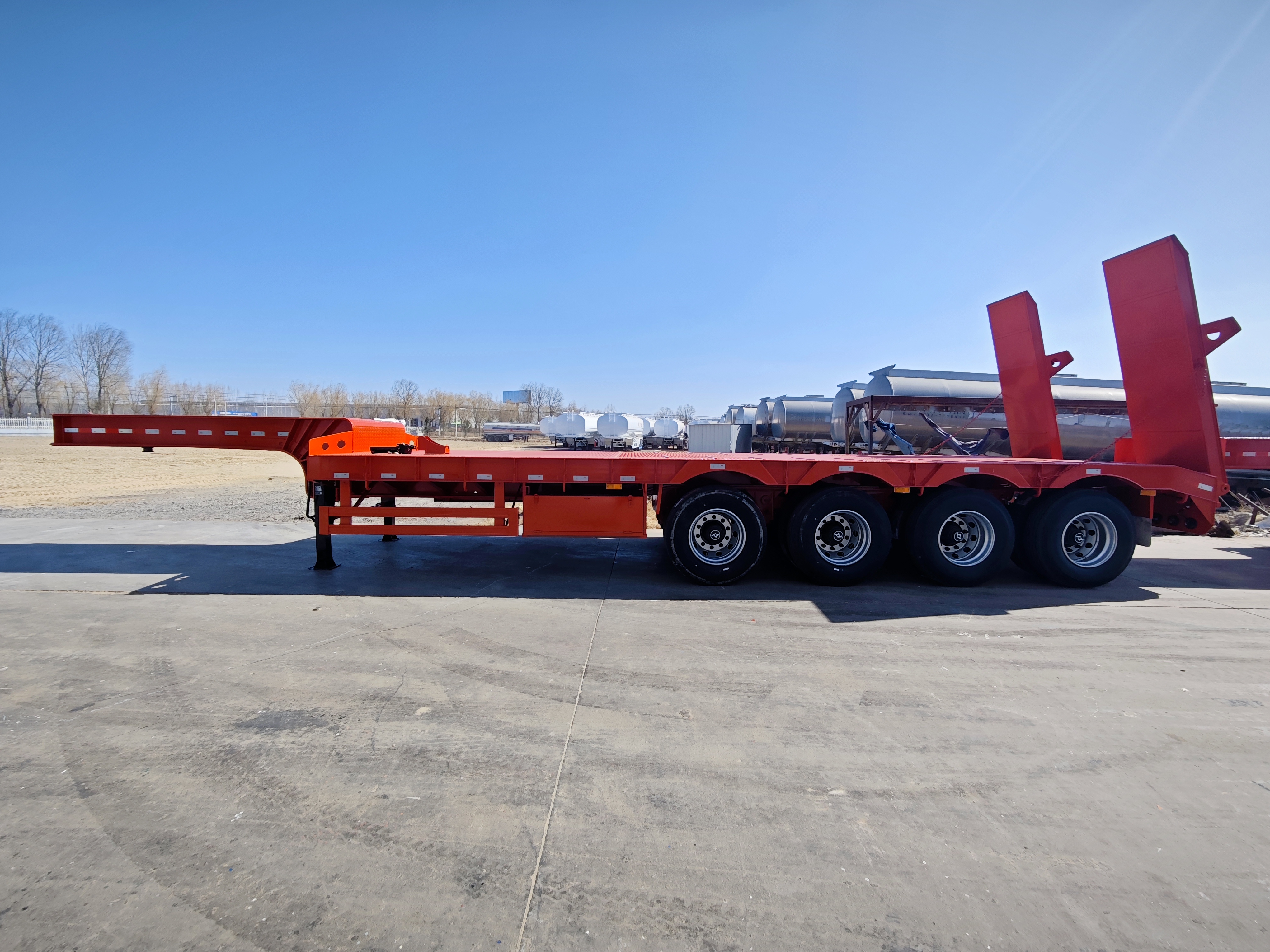 Headsite Trailer Derun Low-Bed To Kenya, Ningkatake Logistical Lokal