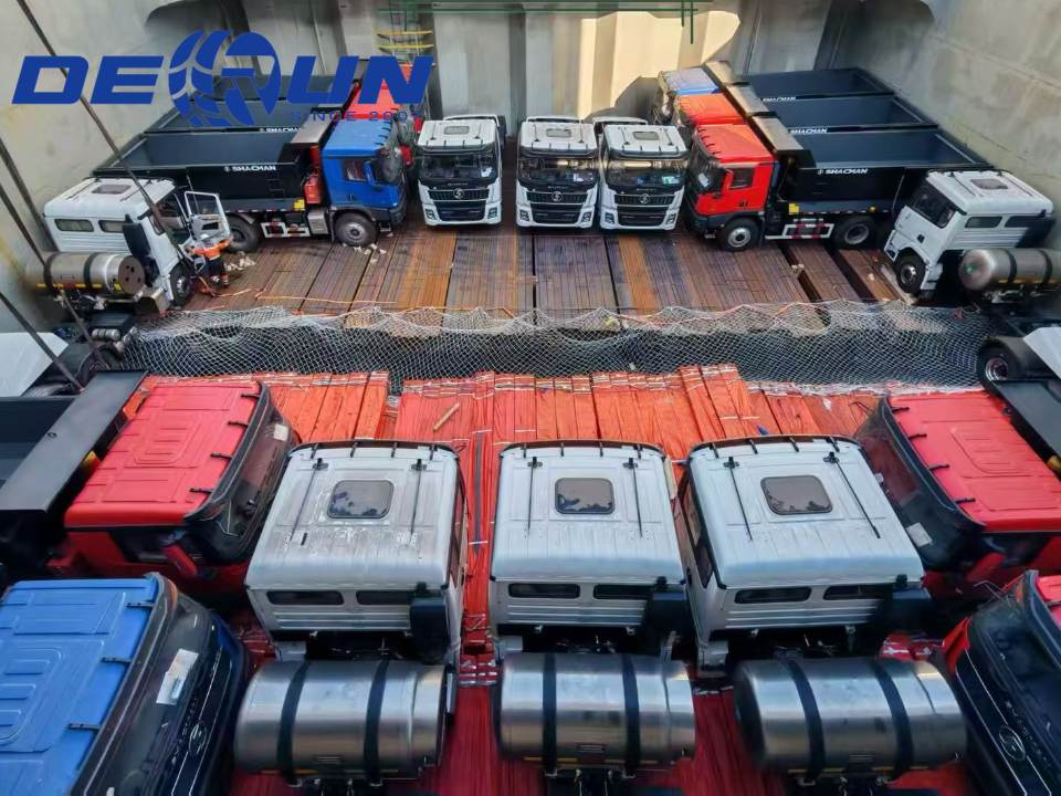 Derun kasil ngirim truk abot Shacman menyang Amerika Selatan kanthi akeh